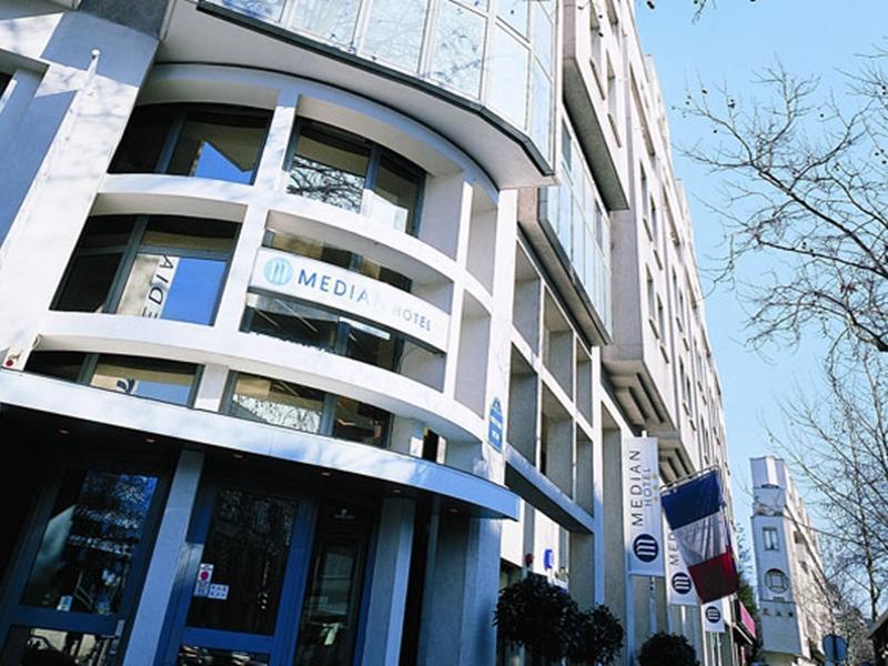 메디안 파리스 포트 드 베르사유 호텔 외부 사진